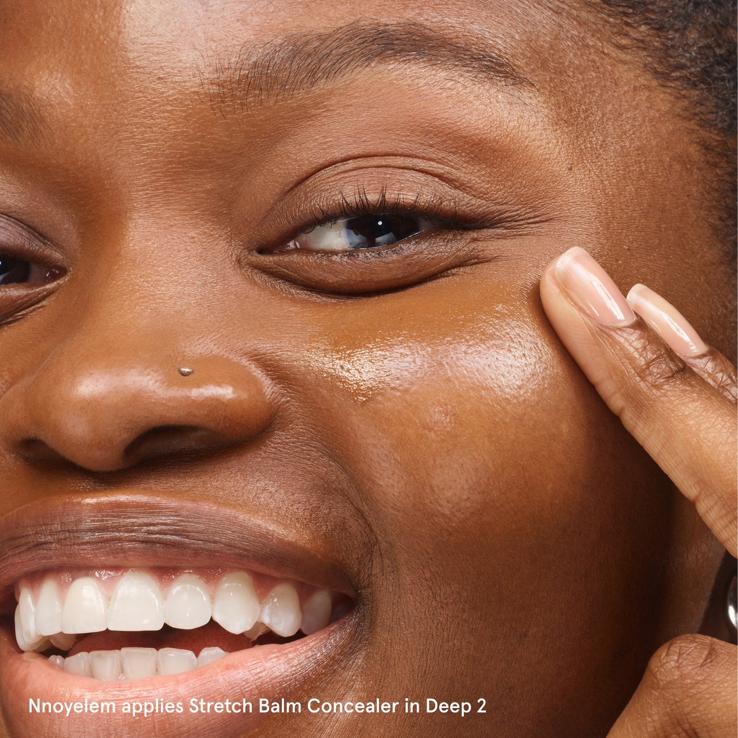 STRETCH CONCEALER (CORRECTOR PARA OJOS CON COBERTURA EFECTO HIDRATANTE)